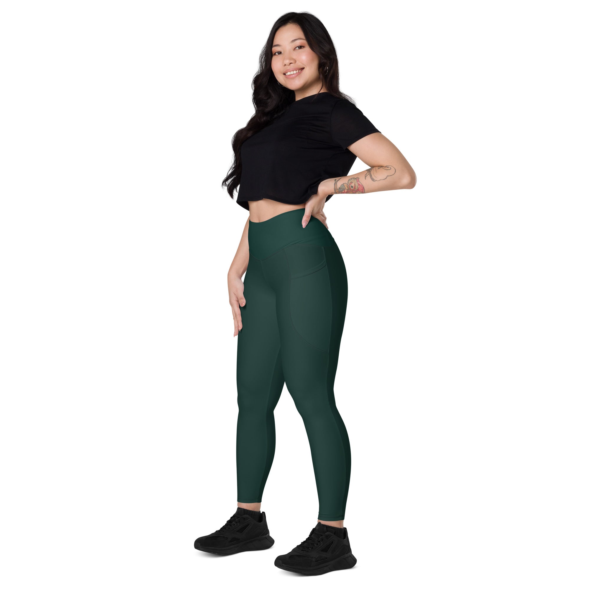 Women's-high-waisted-green-leggings-with-pockets