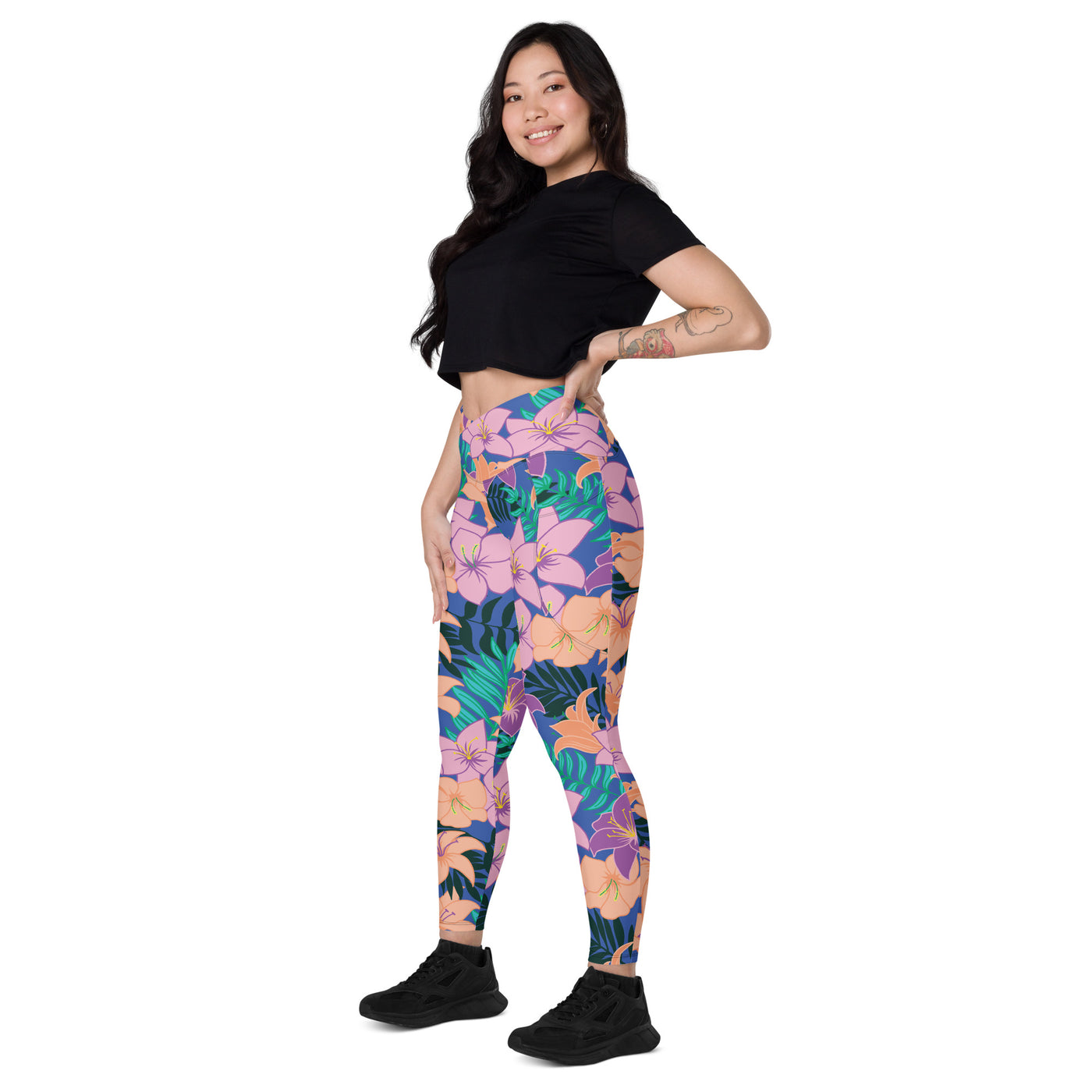 Women's-high-waisted-blue-floral-crossover-leggings-with-pockets