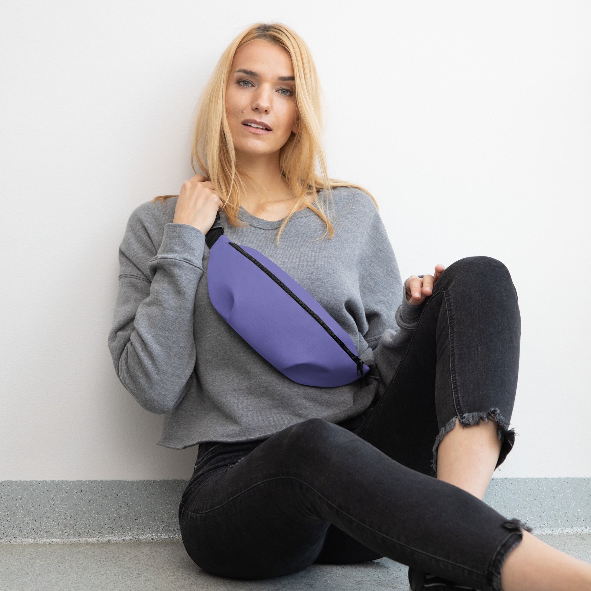 Women's-water-resistant-purple-fanny-pack