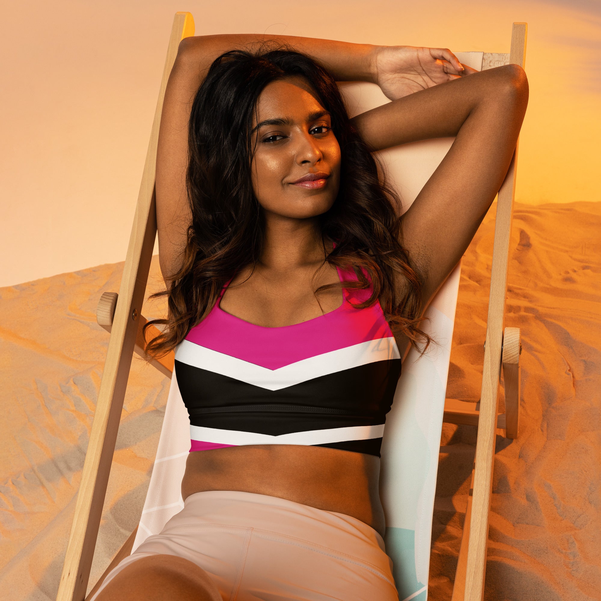 Women's-maximum-support-black-with-pink-and-white-geometric-sports-bra