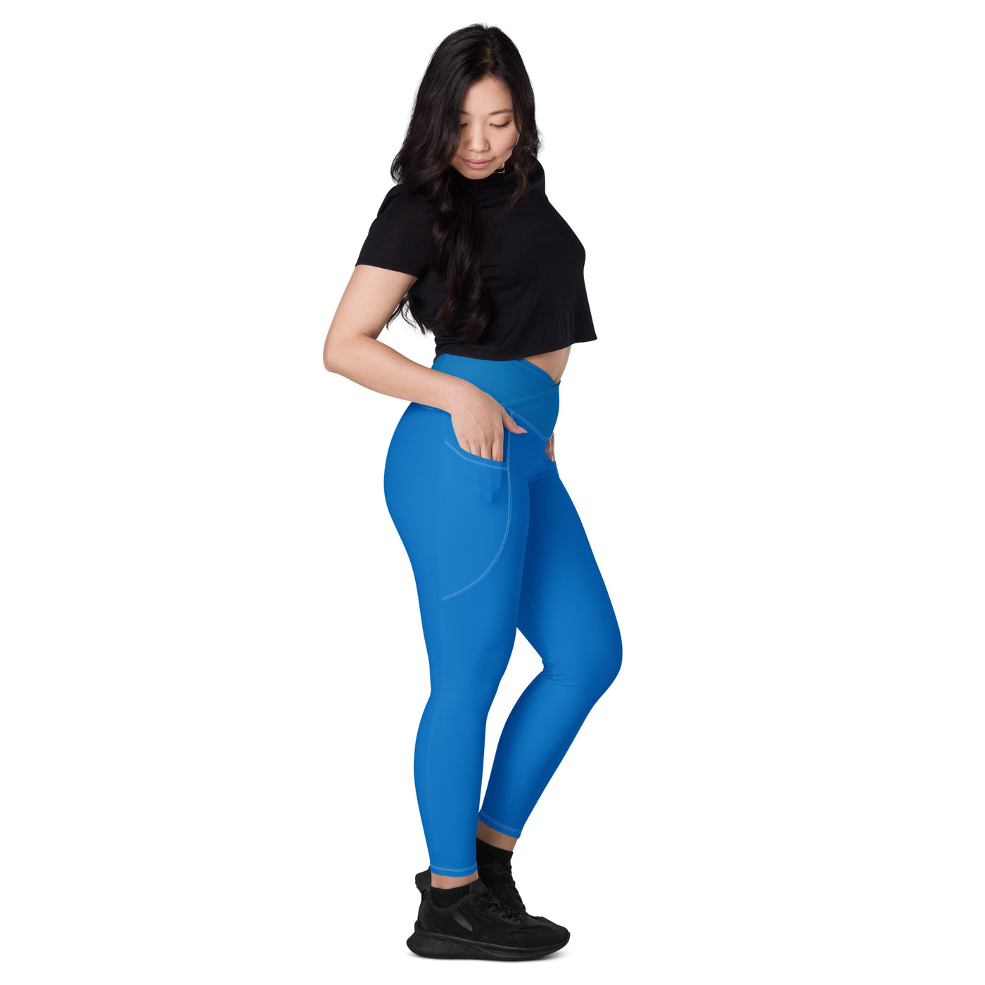 Women's-high-waisted-blue-crossover-leggings-with-pockets