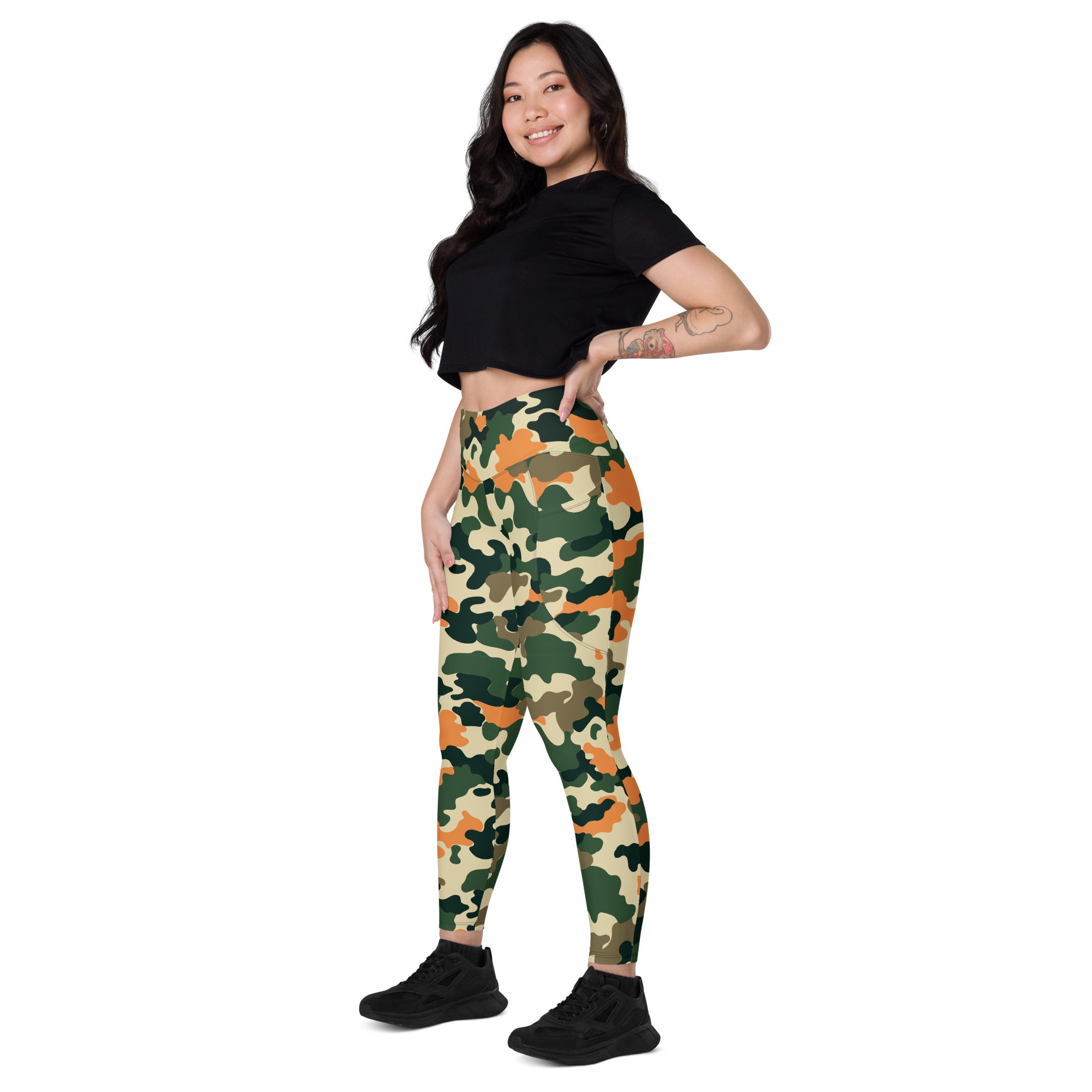 Women's-high-waisted-camo-leggings-with-pockets