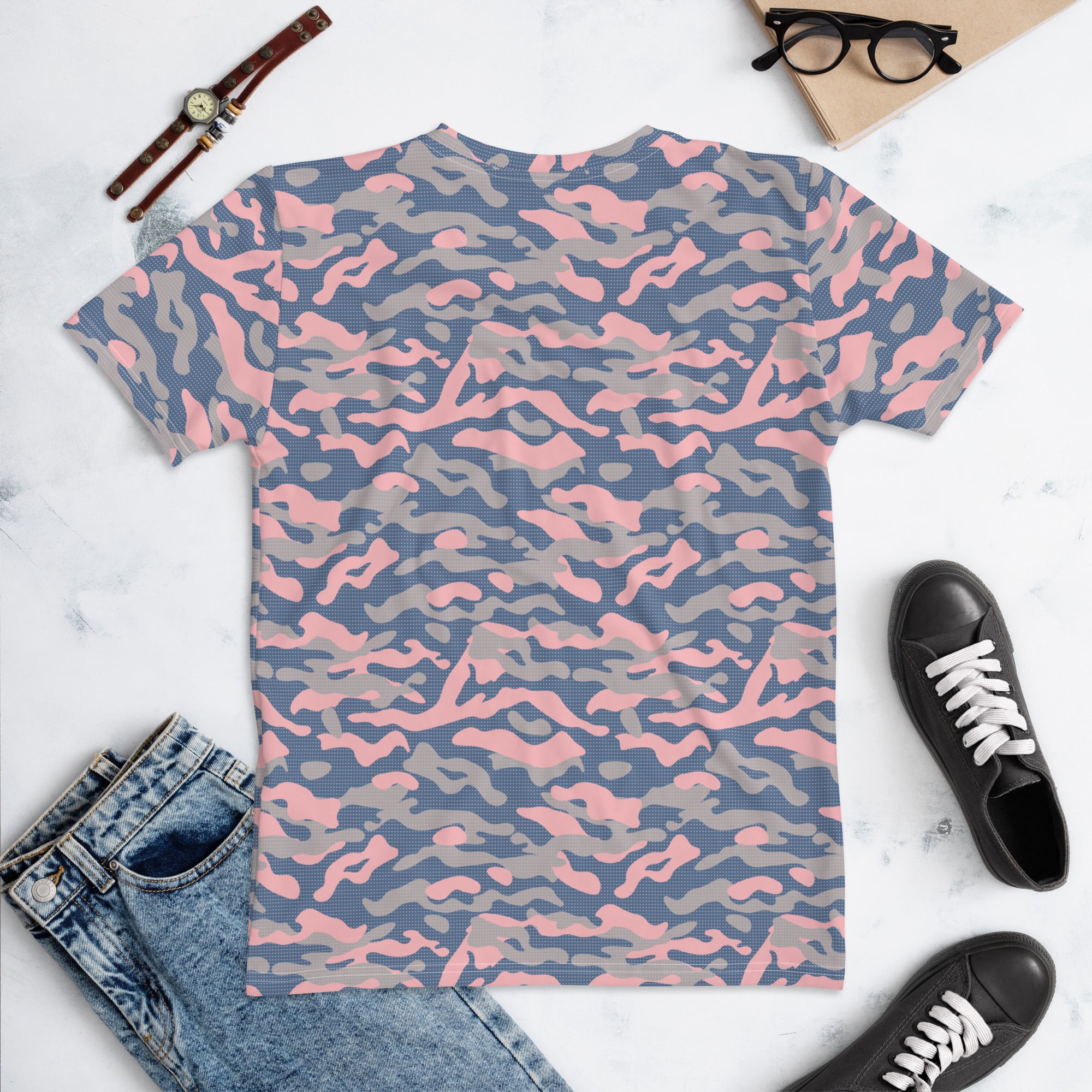 Women's-moisture-wicking-pink-camo-tee