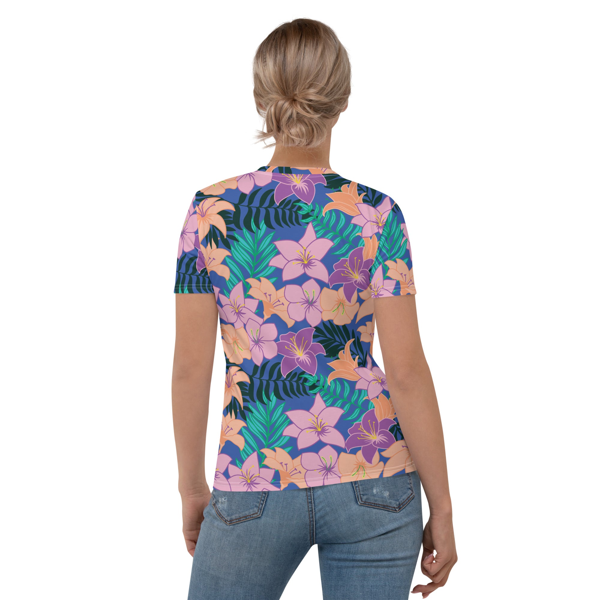 Women's-moisture-wicking-blue-floral-tee