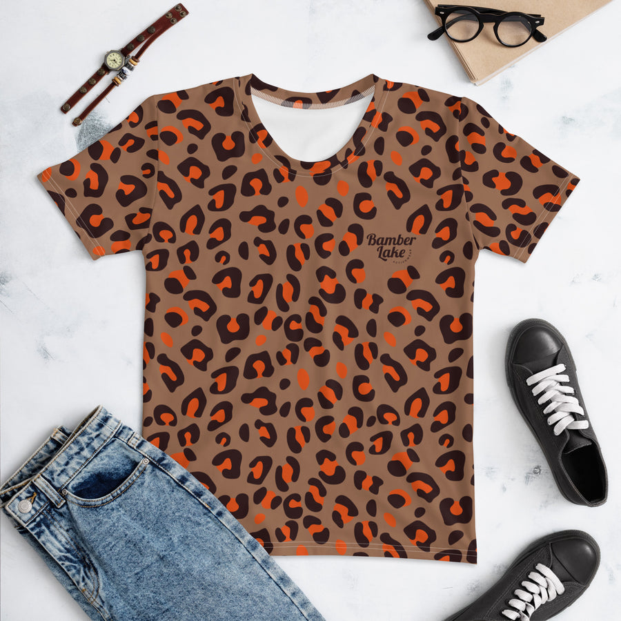 Women'-moisture-wicking-leopard-tee